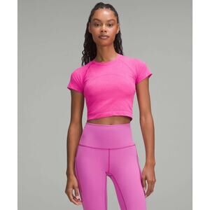 Lululemon Swiftly Tech Cropped Short-Sleeve 2.0 - 2